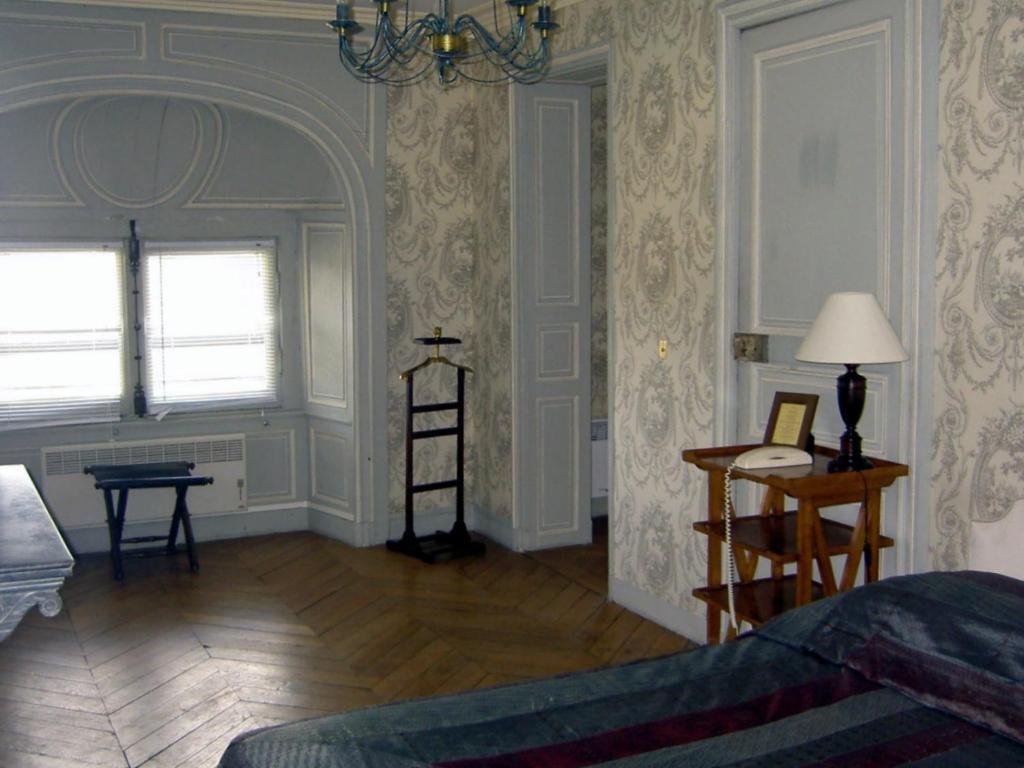 Chateau Du Marechal De Saxe Yerres Habitación foto