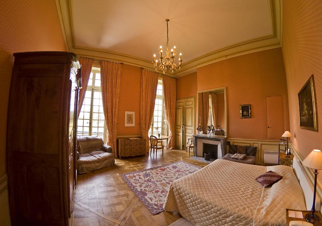Chateau Du Marechal De Saxe Yerres Habitación foto
